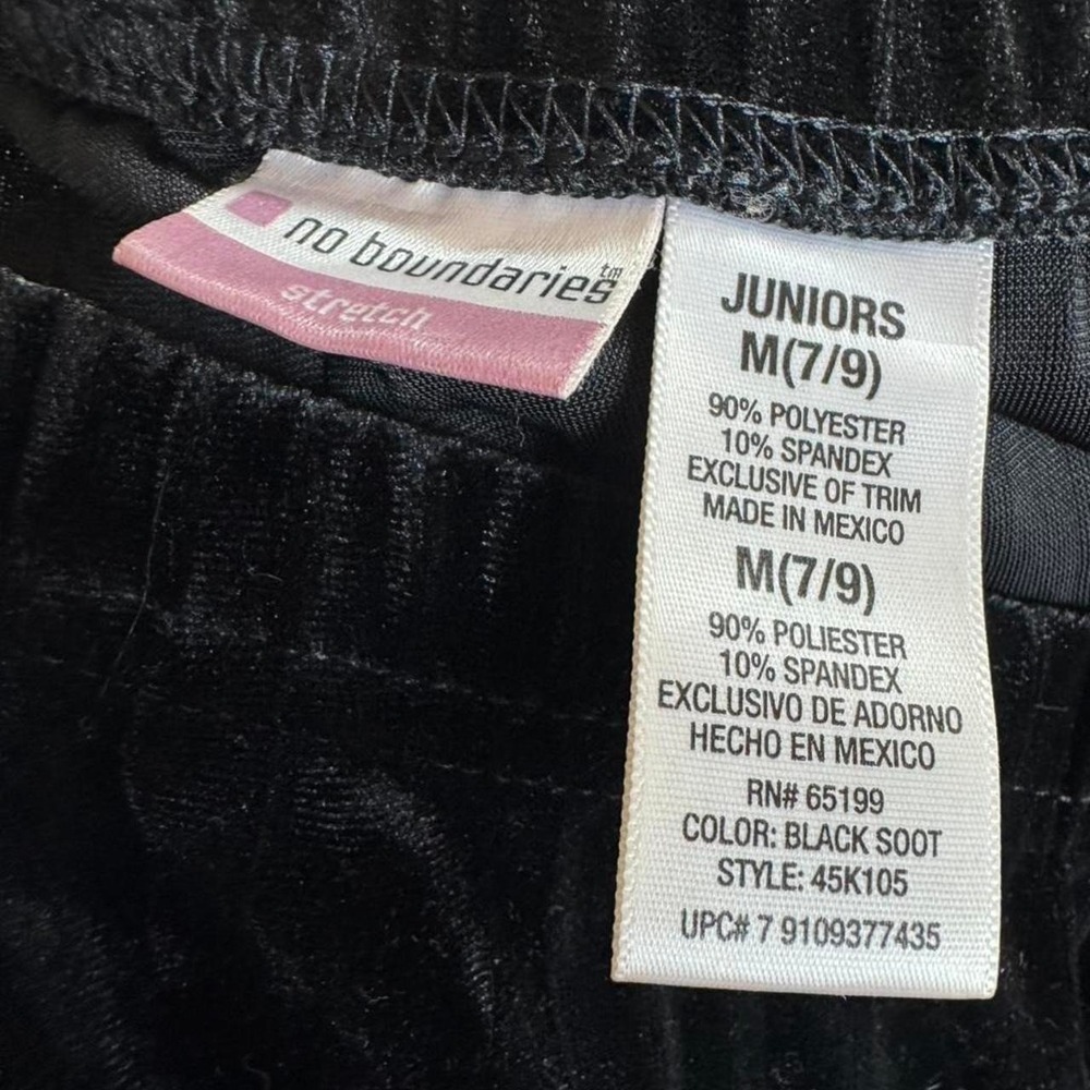 No Boundaries Black velvet midi skirt - Picture 8 of 8